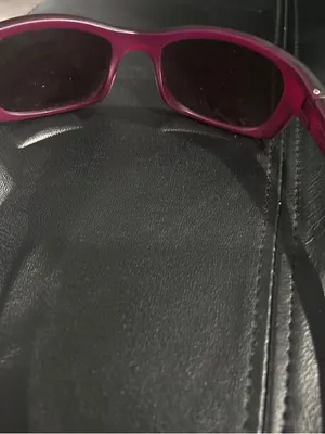 Costa Women's Burgundy Frame Sunglasses with Tinted Lenses thumbnail 8