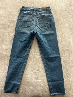 American Eagle Stretch Mom Jeans thumbnail 7