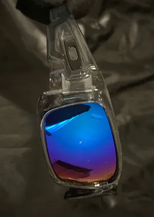 Oakley Men’s oil rig classes wrap around polarized blue/purple lens thumbnail 1