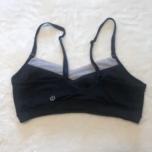 Lululemon Sports Bra Black V Neck Adjustable Straps White Mesh Detail Size Small thumbnail 2