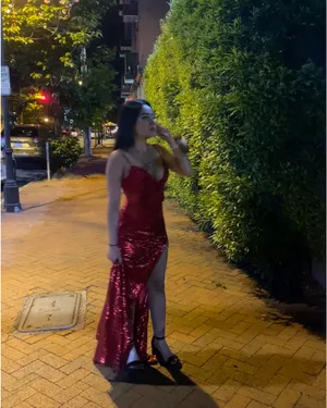 Sherri Hill Red Prom Dress thumbnail 2