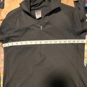 The North Face Women's Mountain Peaks Quarter-Zip Textured Athletic Jacket- SZ M thumbnail 4
