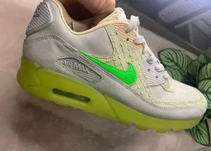 Genuine Authentic Rare Nike Air Max 90 Premium New Species Trainers Size 8 thumbnail 1