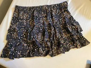 Maurice’s Skirt thumbnail 1
