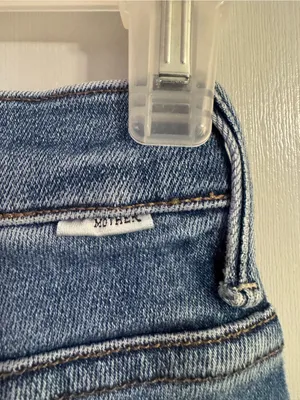 MOTHER Blue The Weekender in First Mate Medium Wash Flare Jeans Size 23 thumbnail 4