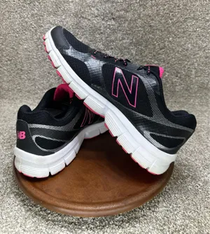 New Balance 543 Woman's Comfort Ride Running Shoe 10B black-pink WE543BB1 thumbnail 5