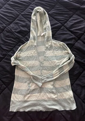 {AEROPOSTALE} Light and Dark Green Striped Hooded Button Pullover thumbnail 1