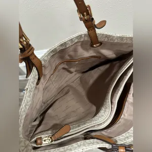 Michael Kors Jet Set thumbnail 7