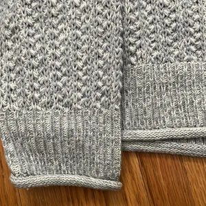 Universal Threads Blue sweater thumbnail 3