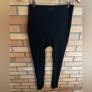 NWT SKIMS Cotton Rib Leggings Thermal Ribbed Soot Black Size Medium thumbnail 3