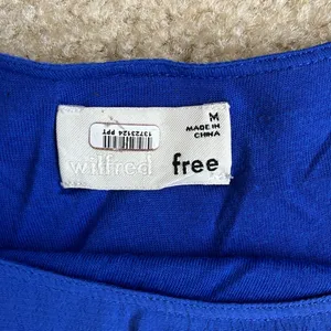 Aritzia Wilfred Free Short Sleeve Blue Top in Women’s Medium thumbnail 3