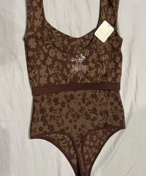 Free People PRINTED CLEAN LINES Clean Lines Bodysuit Size M/L thumbnail 14