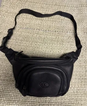 Boulder Ridge‎ 3 Zippered Pouch Belt Bag In Black Leather With Adjustable Strap thumbnail 1