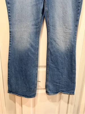 Old Navy Size 18 Higher High-Rise Flare Jeans Medium Wash Stretch Denim thumbnail 5