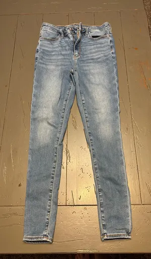 American Eagle Skinny Jeans thumbnail 1