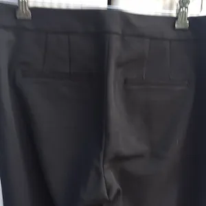 🔥5/20🔥 Gap Womans black pants Sz 6 R NWT thumbnail 3
