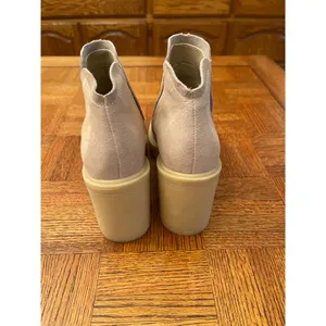 Dolce Vita platform suede booties tan size 9 thumbnail 4