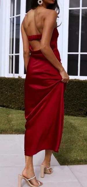 Amazon Red Maxi Dress thumbnail 3