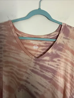 American Eagle Outfitters Short-Sleeve V-Neck Tie-Dye Top in Mauve and Peach thumbnail 3