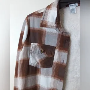 Rue21 Brown Plaid Sherpa-Lined Shacket‎ XS thumbnail 5