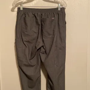 Figs Women’s Graphite Yola Skinny Scrub Pants thumbnail 5