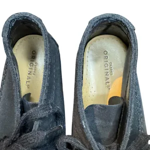 Clarks Boots Womens Size 9.5 Gray Suede Originals Chukka Crepe Ankle‎ Boots thumbnail 3