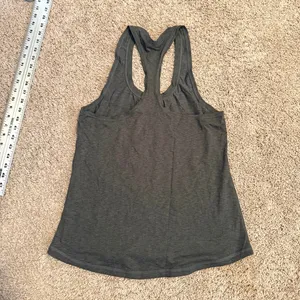 Vuori Performance medium racerback active tank top TS 3621 thumbnail 8