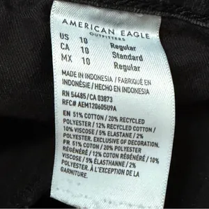 AMERICAN EAGLE Next Level High Waisted Jegging‎ in Black, Size 10 thumbnail 9
