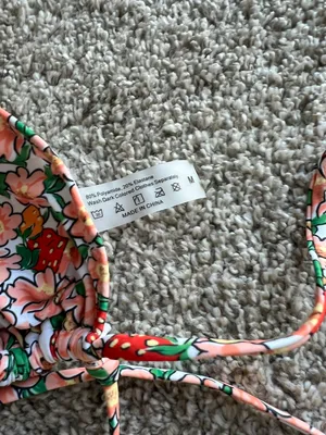 Bikini thumbnail 4