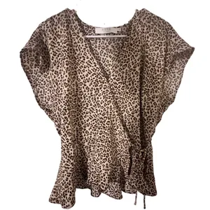 ASTR The Label Leopard Print Wrap Blouse Women Size Large Top thumbnail 7