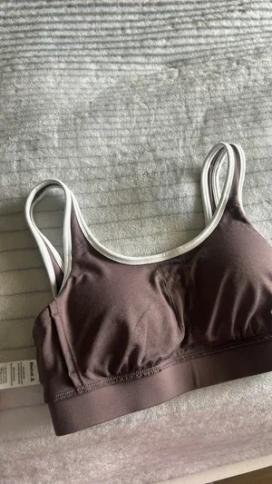 Reebok sports bra  thumbnail 7