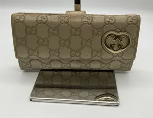 GUCCI LEATHER LONG‎ WALLET thumbnail 1