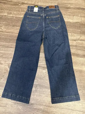 Lee Legendary Style High Rise Wide Leg Crop Jeans Size 2 Medium NWT thumbnail 4