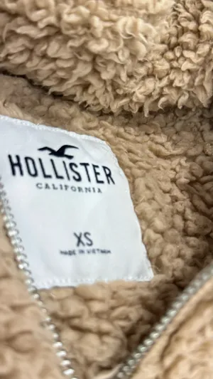 EUC Hollister XS HALF ZIP  thumbnail 2