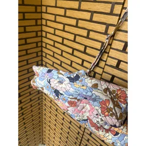 Vera Bradley Blue And Pink‎ Floral Crossbody Purse thumbnail 6