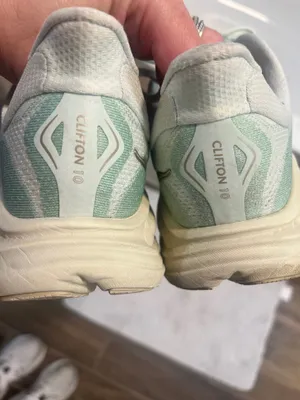 Hoka Clifton 10 Running Shoes thumbnail 4