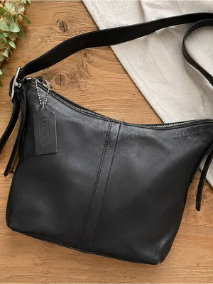 Vintage Coach Legacy Slim Duffle 9326 Black Leather Shoulder Bag thumbnail 1