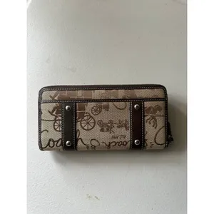 Vintage Coach Zoe Iconic Horse Carriage Canvas Leather Trim Zip Around Wallet thumbnail 2