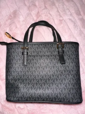Michael Kors Handbag thumbnail 4