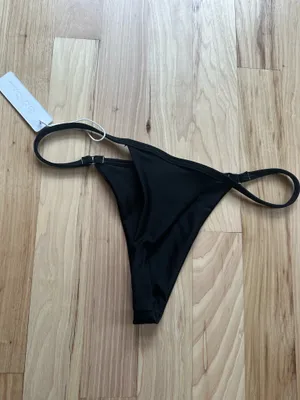 Black Thong Bikini Bottom thumbnail 3