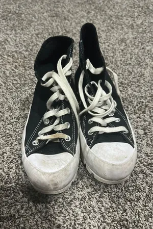 Women’s Chuck Converse Taylor Platform thumbnail 1