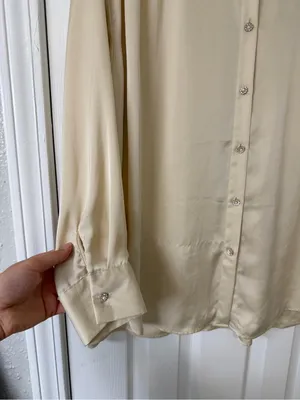 Zara Cream Pearl Button-Up Blouse Size Small Office Workwear Career Professional thumbnail 4