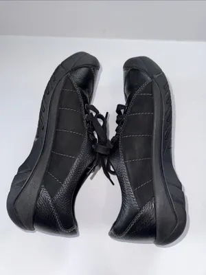 Keen Men's Black Leather Lace-Up Casual Sneakers thumbnail 10