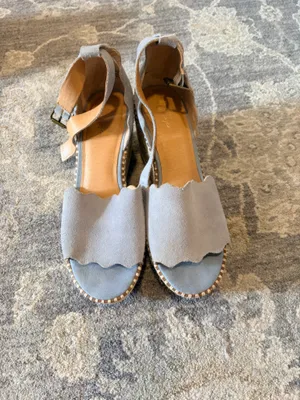 DSW Heels Blue thumbnail 2