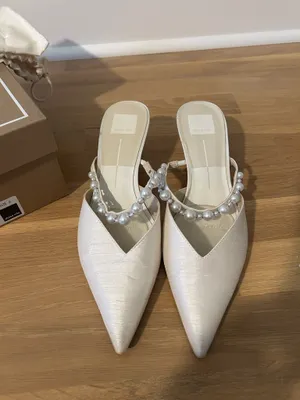 DV by Dolce Vita Kanika Pearl Mid Heels Vanilla Pearls thumbnail 2