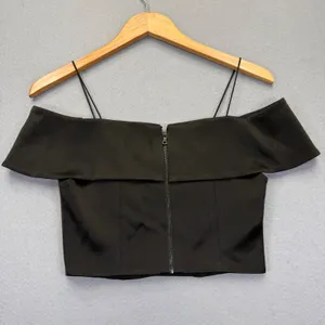 Alice + Olivia Black Off-The-Shoulder‎ Ruffle Crop Top CC911205024 Size 0 thumbnail 7