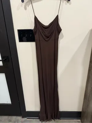 NWT Reformation Suki Midi Dress size 8‎ thumbnail 6