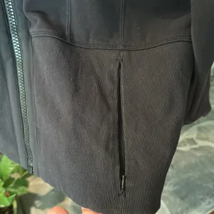Athleta Full‎ Zip Hoodie Black Sweatshirt Jacket Pockets Women’s Sz large thumbnail 4
