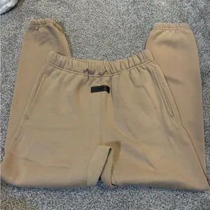 Fear of God Essentials Sweatpants thumbnail 1