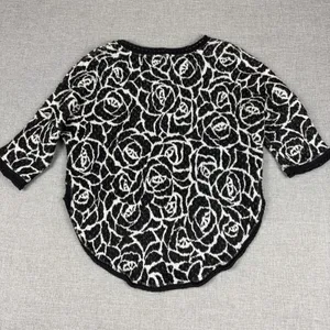 Anthropologie MOTH Sweater Womens Small Black Floral 3/4 Sleeve Open Knit thumbnail 10